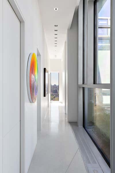 Minimalist Entry and Hall. Hudon River Penthouse by Workshop APD.