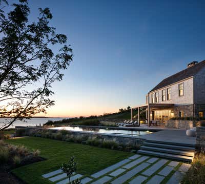  Beach Style Transitional Beach House Exterior. Nantucket Harbor Compound by Workshop APD.