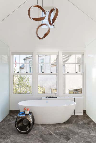  Transitional Beach House Bathroom. Nantucket Harbor Compound by Workshop APD.