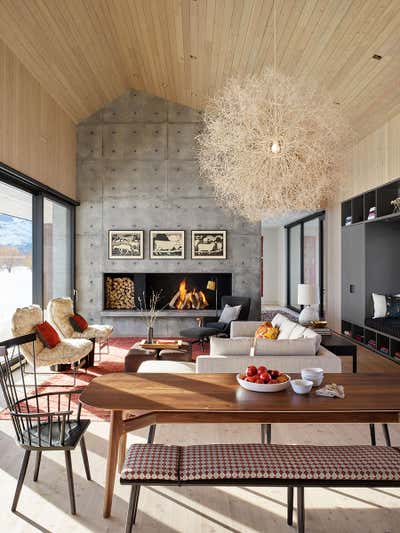 Modern Living Room. Dogtrot by CLB Architects.