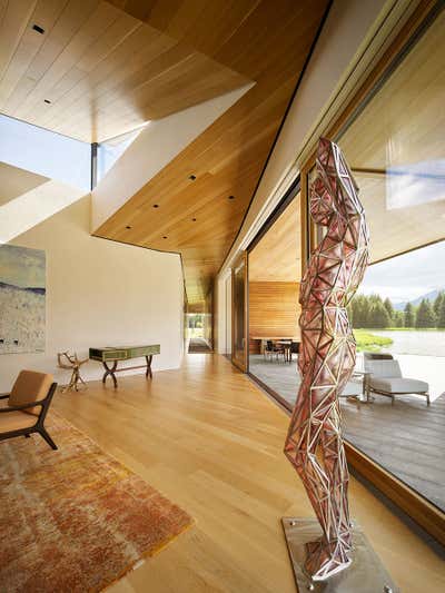 Modern Family Home Living Room. Lefty Ranch by CLB Architects.