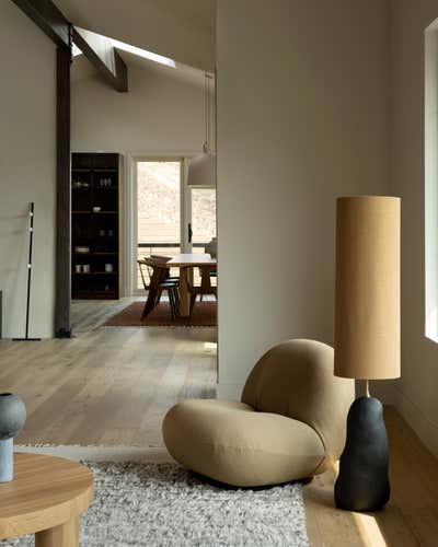  Western Living Room. The Meadow House by Susannah Holmberg Studios.