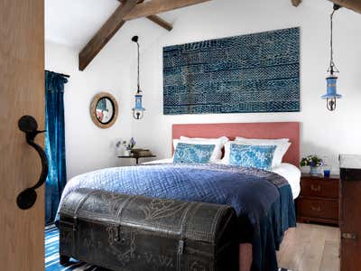  Beach Style Bedroom. COASTAL FAMILY HOME (Cornwall II) by Marion Lichtig.