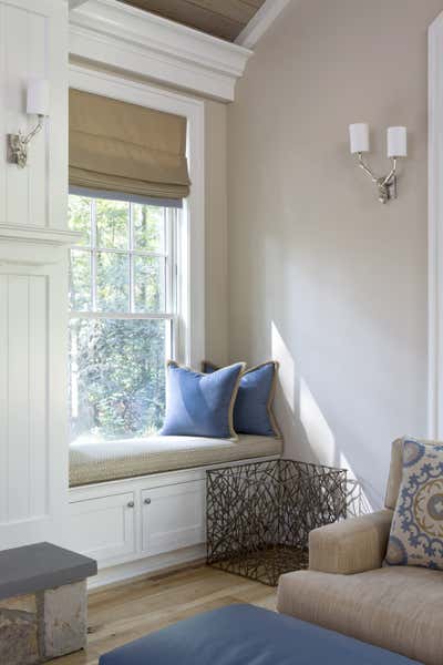  English Country Bedroom. Mclean by Celia Welch Interiors.