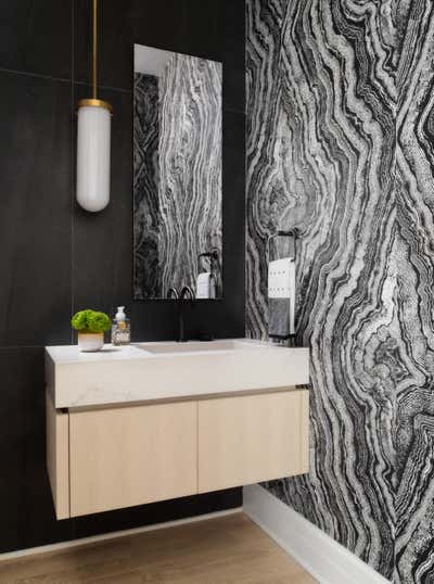 Modern Bathroom. Springhill by Celia Welch Interiors.