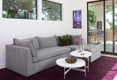 Modern Living Room. South Austin by SLIC Design.