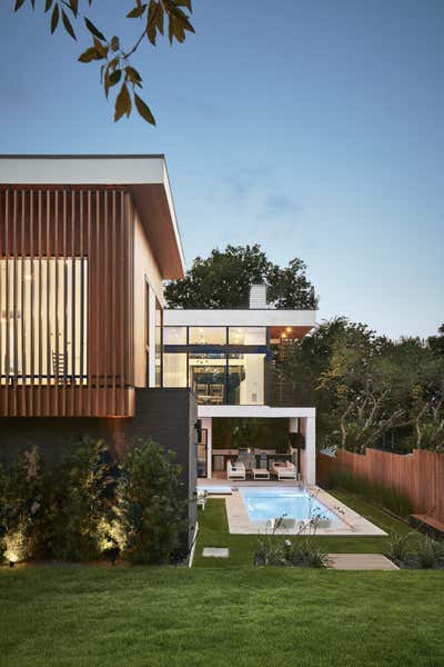 Modern Family Home Exterior. South Austin by SLIC Design.