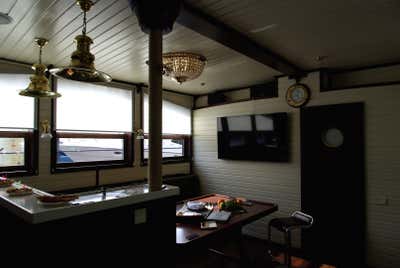  Craftsman Contemporary Transportation Dining Room. HOUSE BOAT by Otodesign Studio.