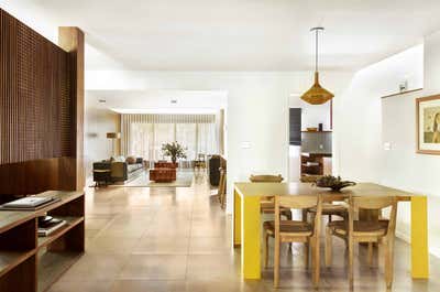  Mid-Century Modern Family Home Dining Room. Los Angeles Midcentury by Corinne Mathern Studio.