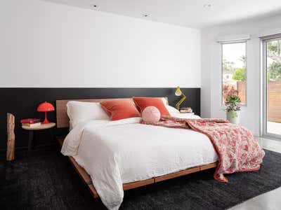  Mid-Century Modern Beach House Bedroom. H A R B O R by Nick Fyhrie Studio.