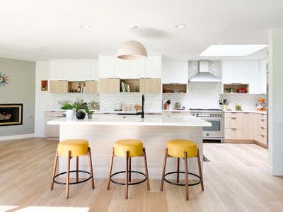  Contemporary Transitional Family Home Kitchen. D E S E R T by Nick Fyhrie Studio.