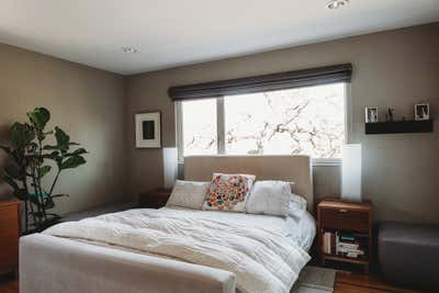  Mid-Century Modern Family Home Bedroom. Oak View Drive by Ruskin Design.