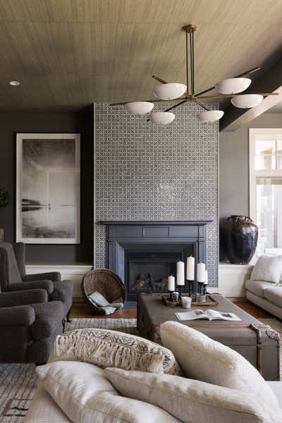 Eclectic Living Room. Glencoe Manor by Paul Hardy Design Inc..