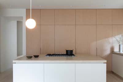  Minimalist Family Home Kitchen. Still Life House by Untitled Design Agency.