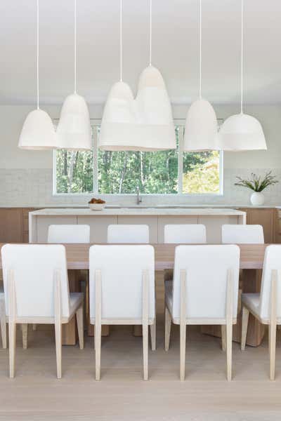Contemporary Kitchen. Hamptons Modern by Chango & Co..