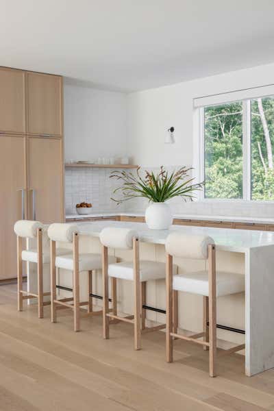  Contemporary Country House Kitchen. Hamptons Modern by Chango & Co..