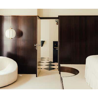  Modern Bedroom. Celestins by CASIRAGHI.