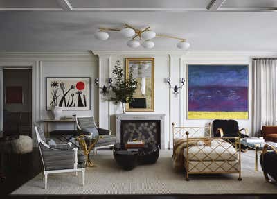 Transitional Living Room. Chicago Residence by Sasha Adler Design.