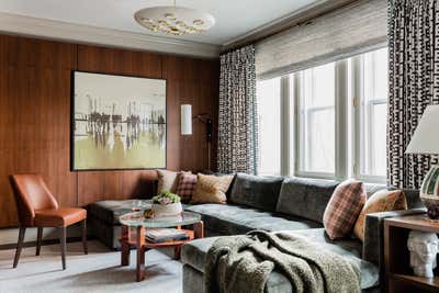  Mid-Century Modern Family Home Living Room. Boston's Back Bay by Alan Tanksley, Inc..