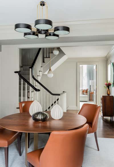  Modern Family Home Living Room. Boston's Back Bay by Alan Tanksley, Inc..