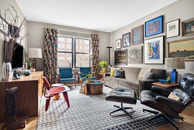  Mid-Century Modern Apartment Living Room. Manhattan Living Room by ECC Interiors LLC.