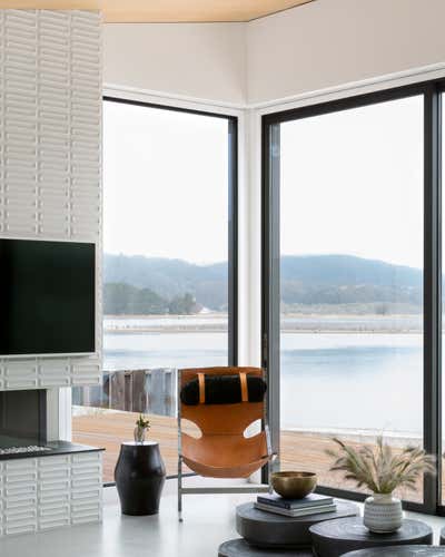  Contemporary Beach House Living Room. Serene Beach Retreat by Tineke Triggs Artistic Designs For Living.