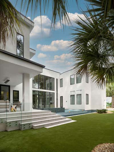  Minimalist Family Home Patio and Deck. Cubist Mansion by Jeffrey Bruce Baker Designs LLC.