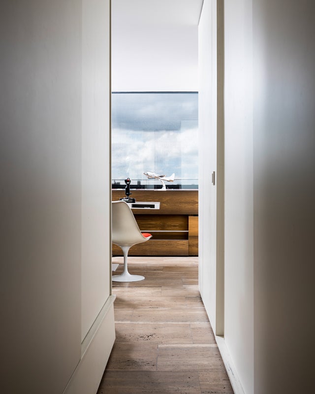 Contemporary Workspace