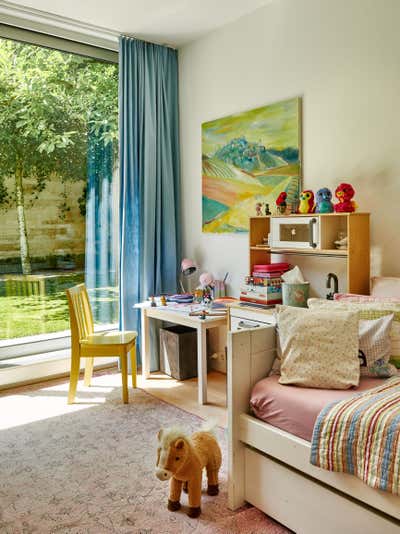 Contemporary Mid-Century Modern Family Home Children's Room. Bungalow by Robert Stephan Interior.