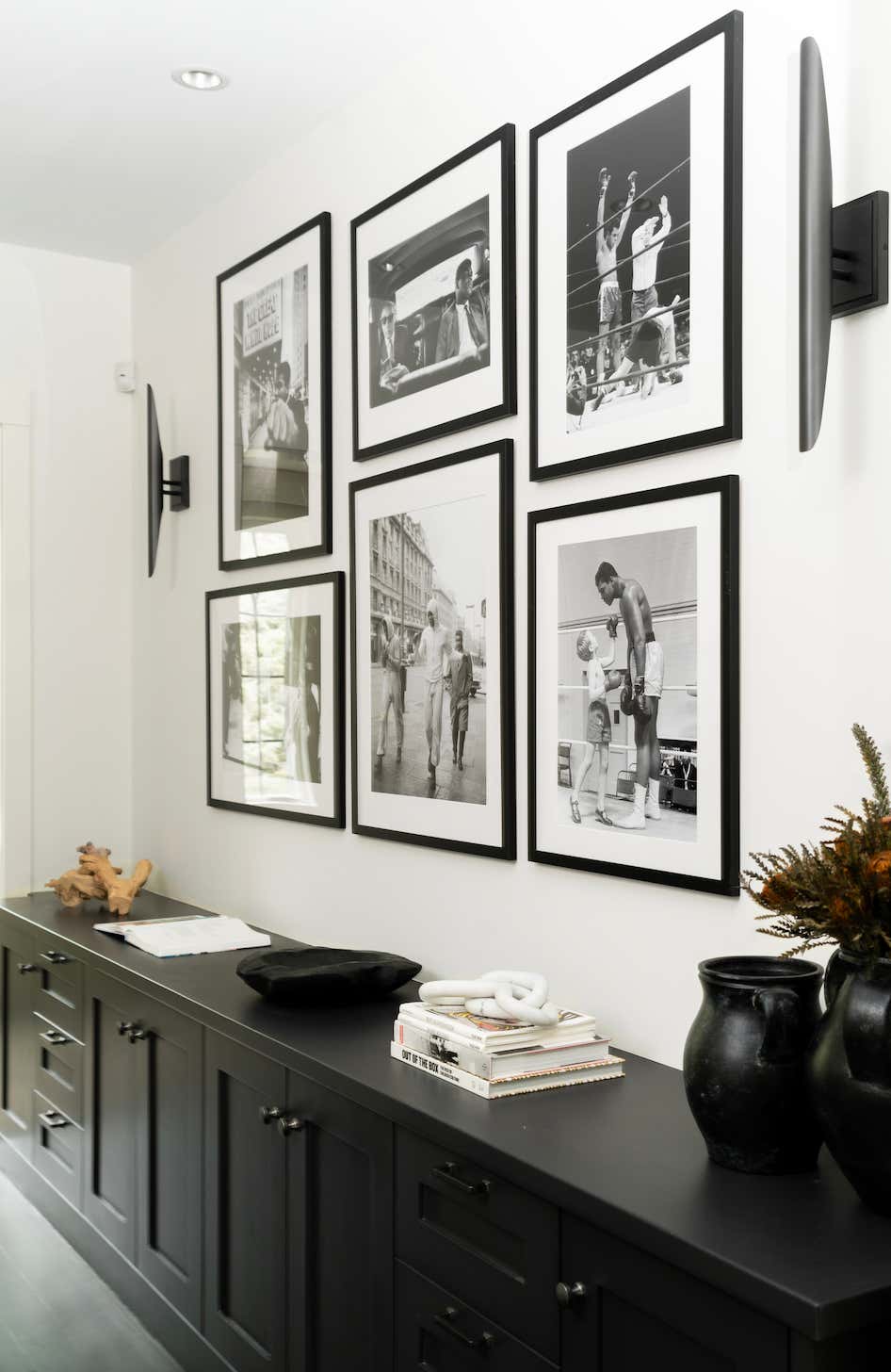 Bachelor Pad Entry and Hall Design Ideas - 87 Pictures | 1stDibs