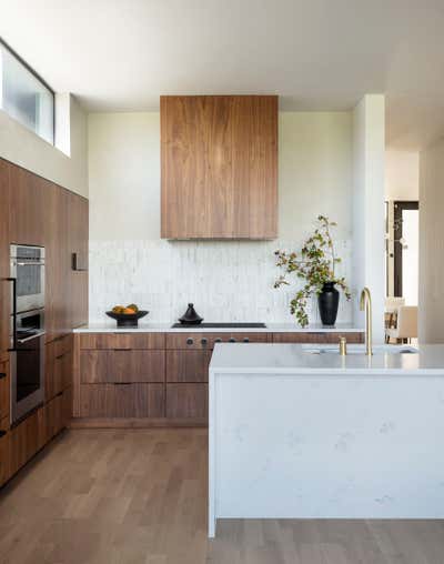  Contemporary Family Home Kitchen. Westridge by SLIC Design.