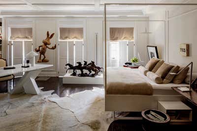  Modern Bedroom. Private Residence by Darryl Carter Inc..