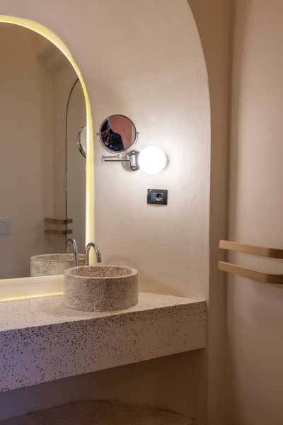 Contemporary Bathroom. Sheraton Miramar Hotel by Tarek Shamma.