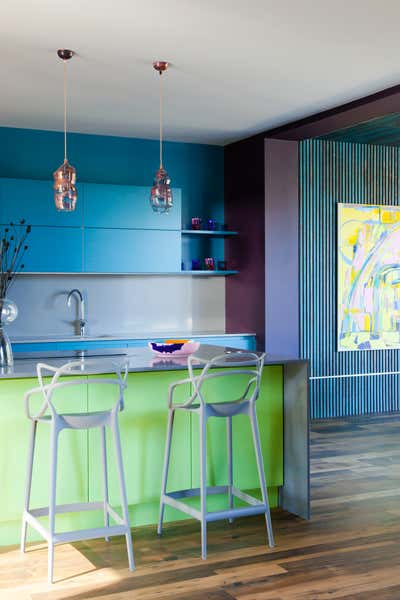  Tropical Family Home Kitchen. Appledore by Charlotte Beevor Studio.