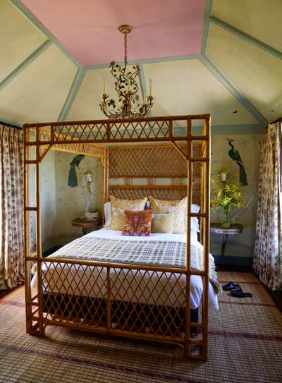  Craftsman Country House Bedroom. North Fork Folly by Hadley Wiggins Inc..