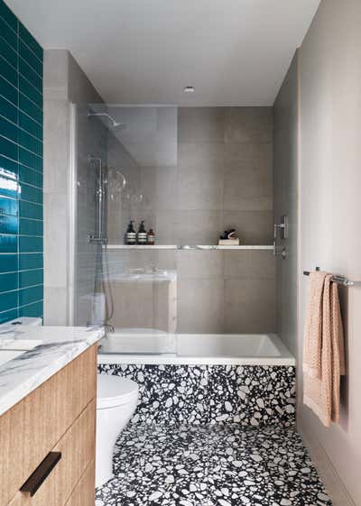 Eclectic Family Home Bathroom. Beacon Hill Carriage House by LTK Interiors.