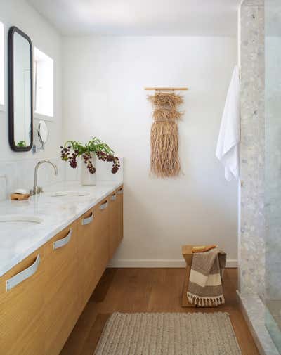  Bohemian Family Home Bathroom. Kimille Taylor's Telluride Home by Kimille Taylor Inc.