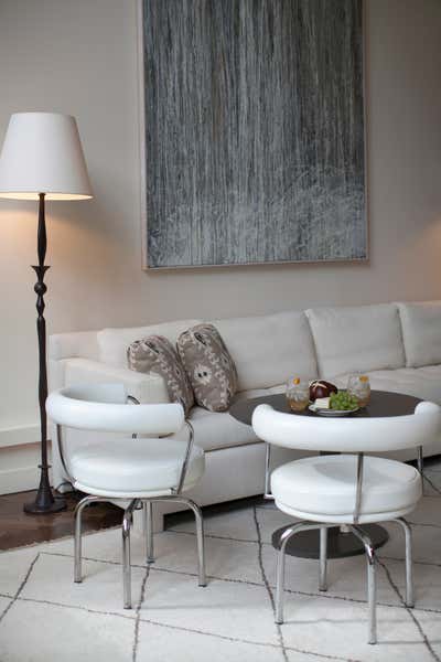  Modern Apartment Living Room. Artists Pied-a-Terre by Dana Nicholson Studio Inc..
