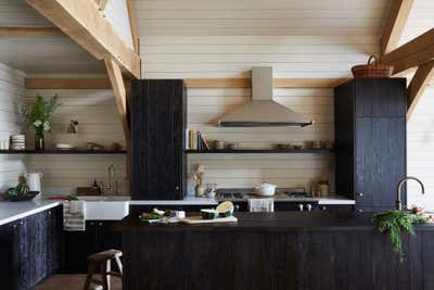  Country Scandinavian Kitchen. Boathouse, Ewhurst Park by Design Stories.
