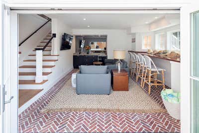  Beach Style Cottage Living Room. 2 Pierce Lane by HABITAT Studio.