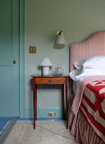  English Country Bedroom. Litchfield Guest Cottage by Studio Dorion.