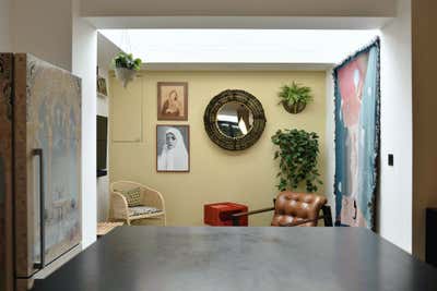  Mid-Century Modern Family Home Kitchen. Metamorphic Artist's Residence by Anouska Tamony Designs.