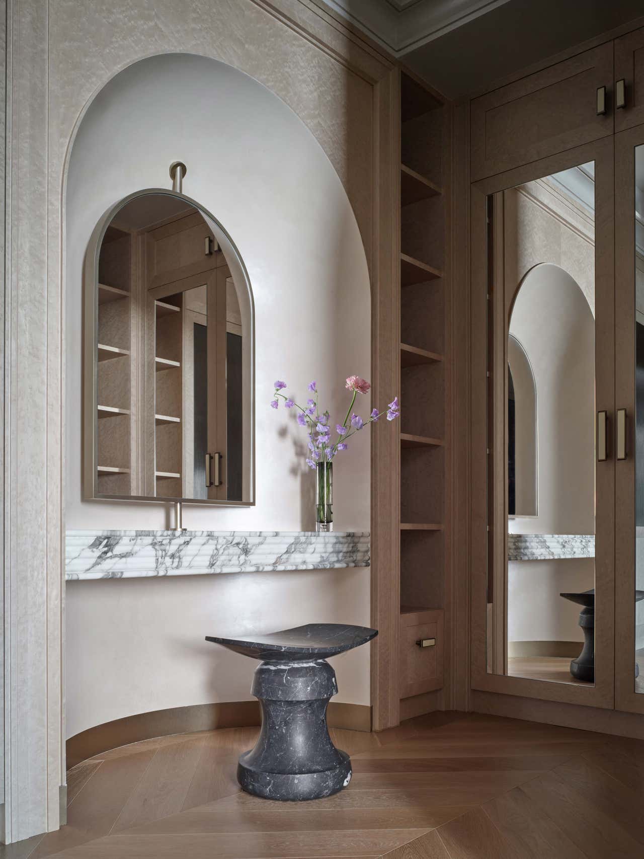 Stunning Private Penthouse Estates In Shanghai image