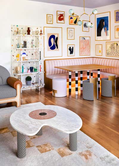  Maximalist Living Room. Bebek Apartment by Merve Kahraman Products & Interiors.