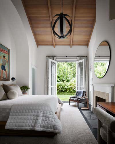  Contemporary Mid-Century Modern Beach House Bedroom. FURTHER LANE by Timothy Godbold.