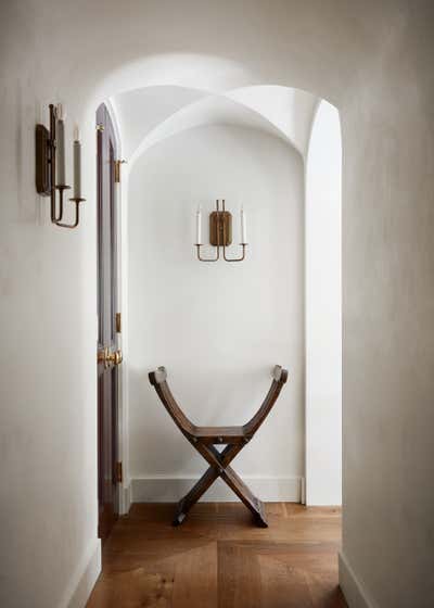  Eclectic Transitional Country House Entry and Hall. Westport Pastoral by Nina Farmer Interiors.