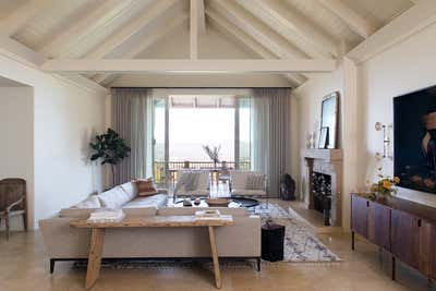  Organic Living Room. Napa Retreat by Lauren Nelson Design.