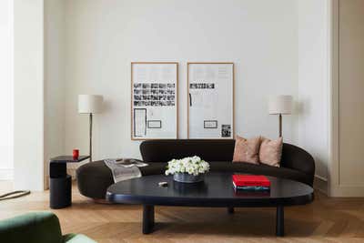  Minimalist Living Room. A Townhouse for Art Obsessives by GACHOT.