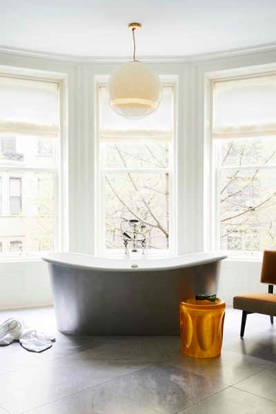  Transitional Bathroom. A Townhouse for Art Obsessives by GACHOT.