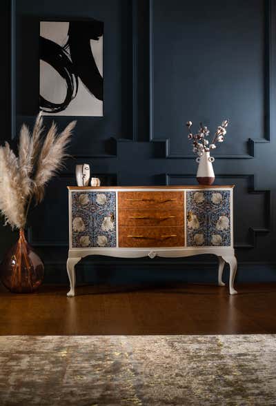 Traditional Entry and Hall. Pimpernel Walnut Sideboard by Patience & Gough.